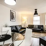 Istay - Hudson House